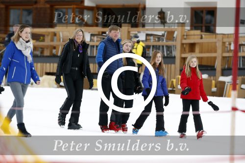 Lech 27 februari 2017
Fotouurtje van de koninklijke familie in Oberlech. Dit jaar waren alleen Koning Willem Alexander Koningin Maxima en de prinsesjes Amalia Ariane en Alexia aanwezig.