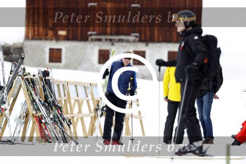 Lech 27 februari 2017
Fotouurtje van de koninklijke familie in Oberlech. Dit jaar waren alleen Koning Willem Alexander Koningin Maxima en de prinsesjes Amalia Ariane en Alexia aanwezig.