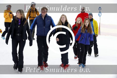 Lech 27 februari 2017
Fotouurtje van de koninklijke familie in Oberlech. Dit jaar waren alleen Koning Willem Alexander Koningin Maxima en de prinsesjes Amalia Ariane en Alexia aanwezig.