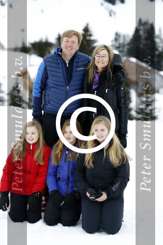 Lech 27 februari 2017
Fotouurtje van de koninklijke familie in Oberlech. Dit jaar waren alleen Koning Willem Alexander Koningin Maxima en de prinsesjes Amalia Ariane en Alexia aanwezig.