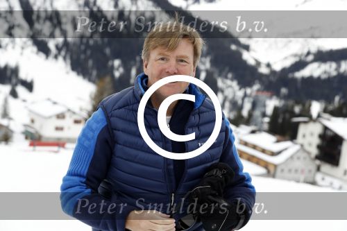 Lech 27 februari 2017
Fotouurtje van de koninklijke familie in Oberlech. Dit jaar waren alleen Koning Willem Alexander Koningin Maxima en de prinsesjes Amalia Ariane en Alexia aanwezig.