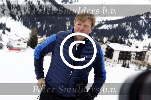 Lech 27 februari 2017
Fotouurtje van de koninklijke familie in Oberlech. Dit jaar waren alleen Koning Willem Alexander Koningin Maxima en de prinsesjes Amalia Ariane en Alexia aanwezig.