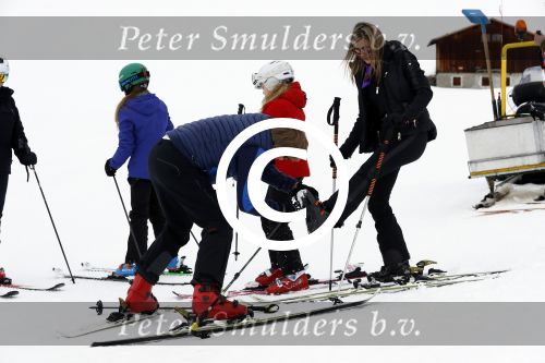 Lech 27 februari 2017
Fotouurtje van de koninklijke familie in Oberlech. Dit jaar waren alleen Koning Willem Alexander Koningin Maxima en de prinsesjes Amalia Ariane en Alexia aanwezig.