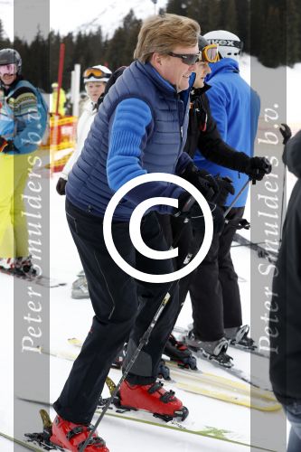 Lech 27 februari 2017
Fotouurtje van de koninklijke familie in Oberlech. Dit jaar waren alleen Koning Willem Alexander Koningin Maxima en de prinsesjes Amalia Ariane en Alexia aanwezig.