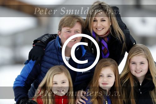 Lech 27 februari 2017
Fotouurtje van de koninklijke familie in Oberlech. Dit jaar waren alleen Koning Willem Alexander Koningin Maxima en de prinsesjes Amalia Ariane en Alexia aanwezig.