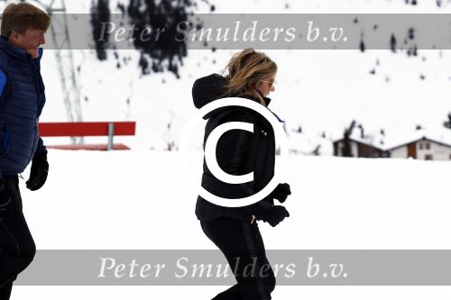 Lech 27 februari 2017
Fotouurtje van de koninklijke familie in Oberlech. Dit jaar waren alleen Koning Willem Alexander Koningin Maxima en de prinsesjes Amalia Ariane en Alexia aanwezig.