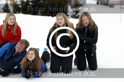 Lech 27 februari 2017
Fotouurtje van de koninklijke familie in Oberlech. Dit jaar waren alleen Koning Willem Alexander Koningin Maxima en de prinsesjes Amalia Ariane en Alexia aanwezig.