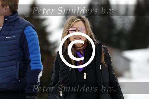 Lech 27 februari 2017
Fotouurtje van de koninklijke familie in Oberlech. Dit jaar waren alleen Koning Willem Alexander Koningin Maxima en de prinsesjes Amalia Ariane en Alexia aanwezig.