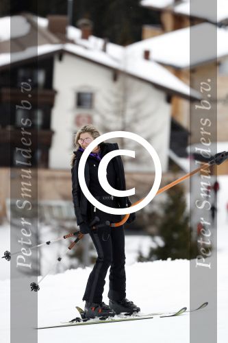 Lech 27 februari 2017
Fotouurtje van de koninklijke familie in Oberlech. Dit jaar waren alleen Koning Willem Alexander Koningin Maxima en de prinsesjes Amalia Ariane en Alexia aanwezig.