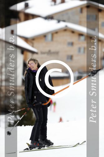 Lech 27 februari 2017
Fotouurtje van de koninklijke familie in Oberlech. Dit jaar waren alleen Koning Willem Alexander Koningin Maxima en de prinsesjes Amalia Ariane en Alexia aanwezig.
