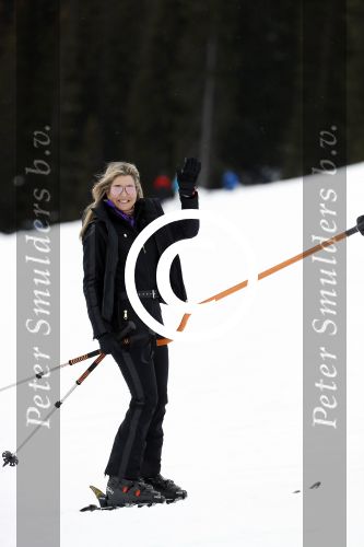Lech 27 februari 2017
Fotouurtje van de koninklijke familie in Oberlech. Dit jaar waren alleen Koning Willem Alexander Koningin Maxima en de prinsesjes Amalia Ariane en Alexia aanwezig.