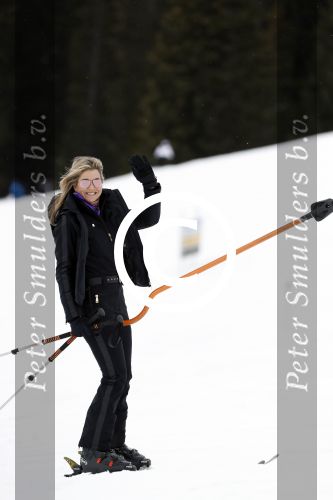 Lech 27 februari 2017
Fotouurtje van de koninklijke familie in Oberlech. Dit jaar waren alleen Koning Willem Alexander Koningin Maxima en de prinsesjes Amalia Ariane en Alexia aanwezig.