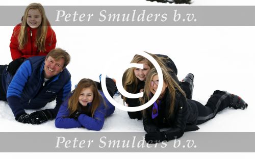 Lech 27 februari 2017
Fotouurtje van de koninklijke familie in Oberlech. Dit jaar waren alleen Koning Willem Alexander Koningin Maxima en de prinsesjes Amalia Ariane en Alexia aanwezig.