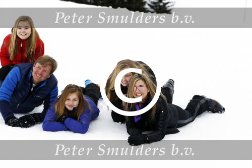 Lech 27 februari 2017
Fotouurtje van de koninklijke familie in Oberlech. Dit jaar waren alleen Koning Willem Alexander Koningin Maxima en de prinsesjes Amalia Ariane en Alexia aanwezig.