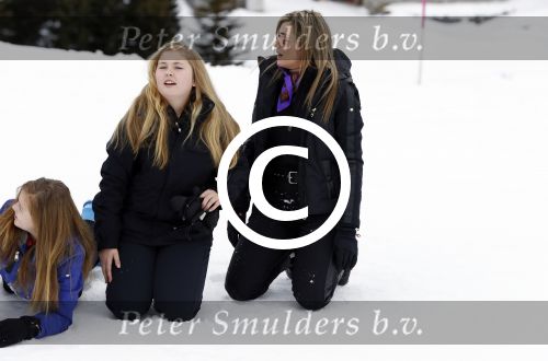 Lech 27 februari 2017
Fotouurtje van de koninklijke familie in Oberlech. Dit jaar waren alleen Koning Willem Alexander Koningin Maxima en de prinsesjes Amalia Ariane en Alexia aanwezig.