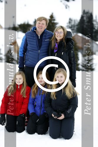 Lech 27 februari 2017
Fotouurtje van de koninklijke familie in Oberlech. Dit jaar waren alleen Koning Willem Alexander Koningin Maxima en de prinsesjes Amalia Ariane en Alexia aanwezig.