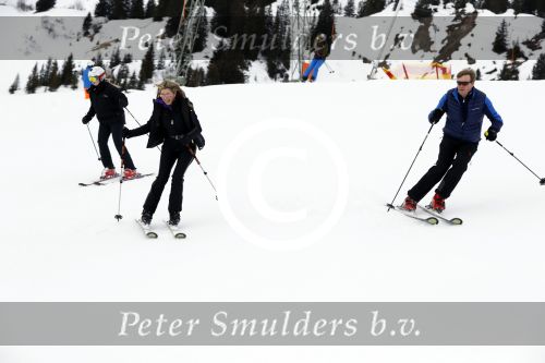 Lech 27 februari 2017
Fotouurtje van de koninklijke familie in Oberlech. Dit jaar waren alleen Koning Willem Alexander Koningin Maxima en de prinsesjes Amalia Ariane en Alexia aanwezig.