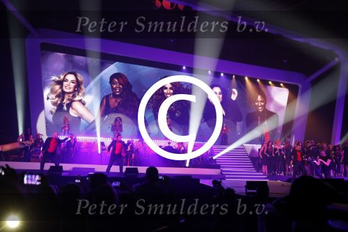 Amsterdam 10 februari 2017
Ladies of Soul in het ziggo dome met Candy Dulfer Berget Lewis Trijntje Oosterhuis Edsilia Rombley en Glennis Grace.