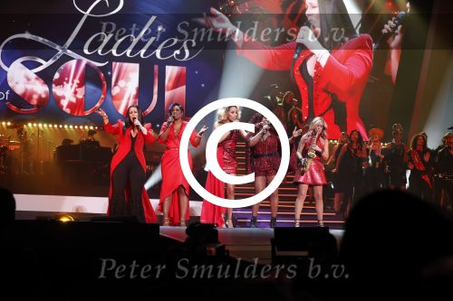 Amsterdam 10 februari 2017
Ladies of Soul in het ziggo dome met Candy Dulfer Berget Lewis Trijntje Oosterhuis Edsilia Rombley en Glennis Grace.