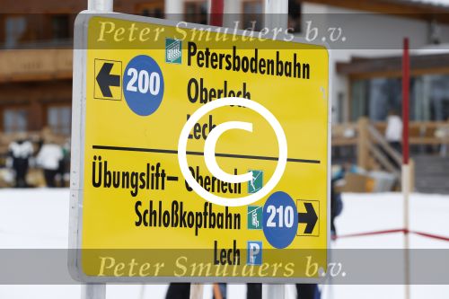 Lech 27 februari 2017
Fotouurtje van de koninklijke familie in Oberlech. Dit jaar waren alleen Koning Willem Alexander Koningin Maxima en de prinsesjes Amalia Ariane en Alexia aanwezig.