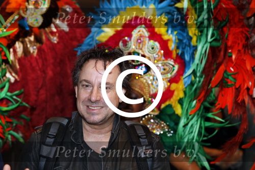 Schiphol 16 februari 2017
Marco Borsato en Raymond Rutting vertrekken vanaf Schiphol naar Aruba om daar foto\'s te gaan maken voor expositie.