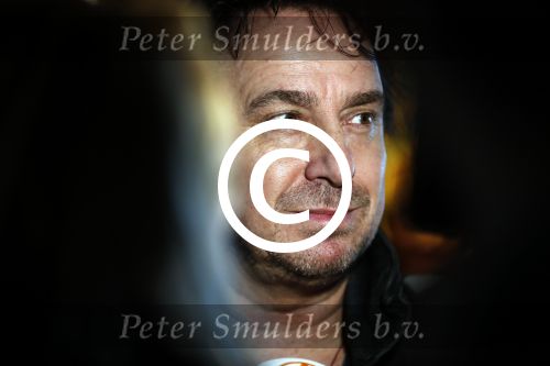 Schiphol 16 februari 2017
Marco Borsato en Raymond Rutting vertrekken vanaf Schiphol naar Aruba om daar foto\'s te gaan maken voor expositie.