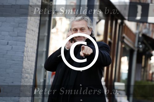 Amsterdam 14 februari 2017 
Advocaat Mark Teurlings bellend in Amsterdam zuid.