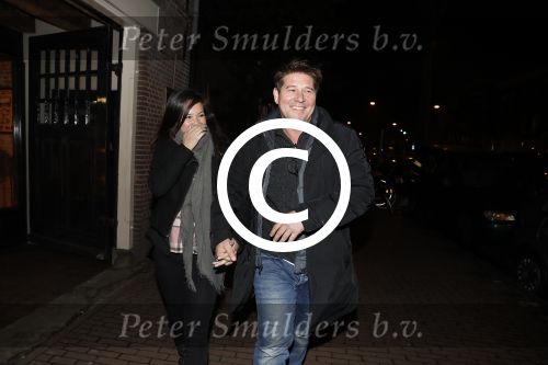 Amsterdam 12 februari 2017 
Martijn Krabbe en zijn vriendin Noi Pakon gaan samen hapje eten in restaurant Sal Amsterdam