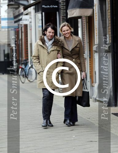 Amsterdam 1 februari 2017
Myrthe Mylius met haar vriend Sebastian Schneberger aan het shoppen