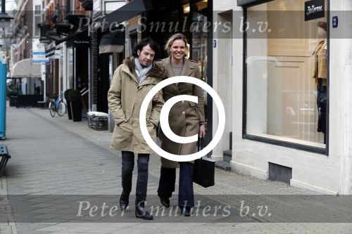 Amsterdam 1 februari 2017
Myrthe Mylius met haar vriend Sebastian Schneberger aan het shoppen
