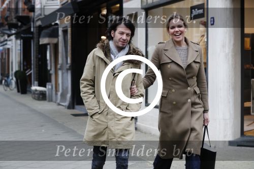 Amsterdam 1 februari 2017
Myrthe Mylius met haar vriend Sebastian Schneberger aan het shoppen