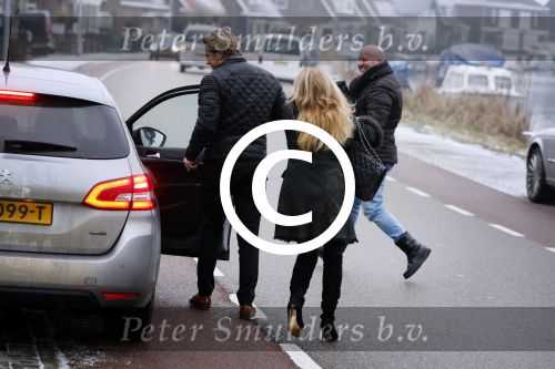 Lijnden Hoofddorp 10 februari 2017
Patricia Paay en haar man Robbert Hinfelaar gaan aangifte doen op het politieburo vanwege sekstape.