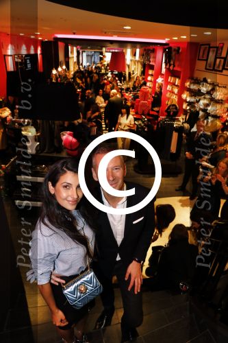 Amsterdam 14 februari 2017 
Opening nieuwe Hunkemoller winkel op kalverstraat met oa Anna Nooshin die haar eigen lijn heeft. Anna met Philip Mountford