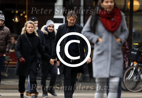 Amsterdam 4 februari 2017
Piet Boon met zijn partner Charlotte Zuijderwijk in amsterdam zuid.