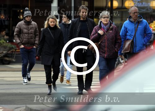Amsterdam 4 februari 2017
Piet Boon met zijn partner Charlotte Zuijderwijk in amsterdam zuid.