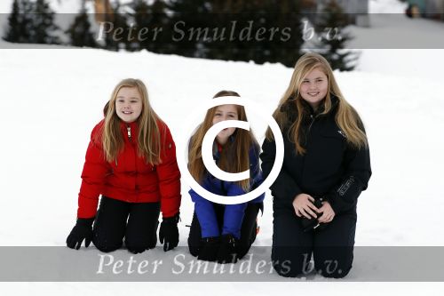 Lech 27 februari 2017
Fotouurtje van de koninklijke familie in Oberlech. Dit jaar waren alleen Koning Willem Alexander Koningin Maxima en de prinsesjes Amalia Ariane en Alexia aanwezig.
