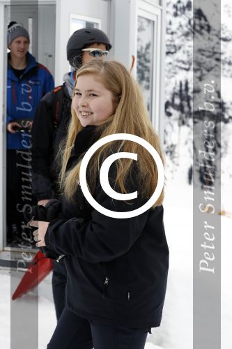 Lech 27 februari 2017
Fotouurtje van de koninklijke familie in Oberlech. Dit jaar waren alleen Koning Willem Alexander Koningin Maxima en de prinsesjes Amalia Ariane en Alexia aanwezig.