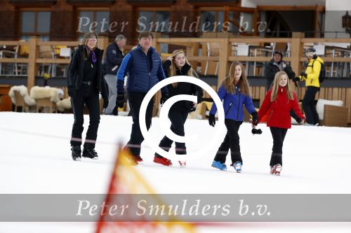 Lech 27 februari 2017
Fotouurtje van de koninklijke familie in Oberlech. Dit jaar waren alleen Koning Willem Alexander Koningin Maxima en de prinsesjes Amalia Ariane en Alexia aanwezig.