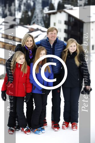 Lech 27 februari 2017
Fotouurtje van de koninklijke familie in Oberlech. Dit jaar waren alleen Koning Willem Alexander Koningin Maxima en de prinsesjes Amalia Ariane en Alexia aanwezig.