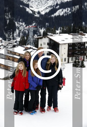 Lech 27 februari 2017
Fotouurtje van de koninklijke familie in Oberlech. Dit jaar waren alleen Koning Willem Alexander Koningin Maxima en de prinsesjes Amalia Ariane en Alexia aanwezig.