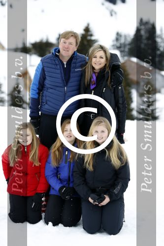 Lech 27 februari 2017
Fotouurtje van de koninklijke familie in Oberlech. Dit jaar waren alleen Koning Willem Alexander Koningin Maxima en de prinsesjes Amalia Ariane en Alexia aanwezig.