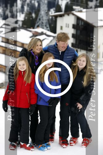 Lech 27 februari 2017
Fotouurtje van de koninklijke familie in Oberlech. Dit jaar waren alleen Koning Willem Alexander Koningin Maxima en de prinsesjes Amalia Ariane en Alexia aanwezig.