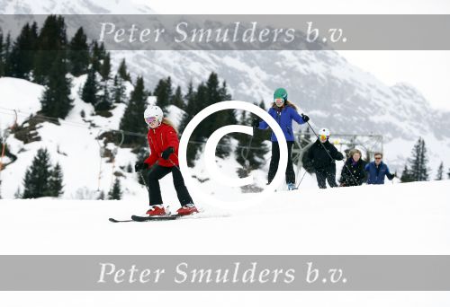 Lech 27 februari 2017
Fotouurtje van de koninklijke familie in Oberlech. Dit jaar waren alleen Koning Willem Alexander Koningin Maxima en de prinsesjes Amalia Ariane en Alexia aanwezig.
