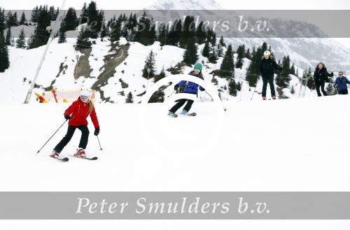 Lech 27 februari 2017
Fotouurtje van de koninklijke familie in Oberlech. Dit jaar waren alleen Koning Willem Alexander Koningin Maxima en de prinsesjes Amalia Ariane en Alexia aanwezig.