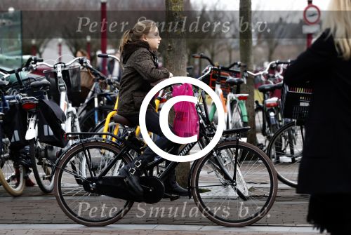 Amsterdam 4 februari 2017 
Prinses Marilene met dochter Felicia op haar verjaardag op de fiets in Amsterdam.
