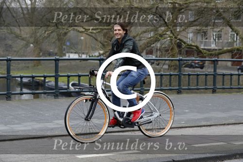Amsterdam 7 februari 2017 
Ralph Moorman (voedingsspecialist ) op zijn electrische fiets