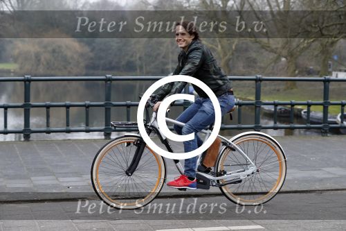 Amsterdam 7 februari 2017 
Ralph Moorman (voedingsspecialist ) op zijn electrische fiets