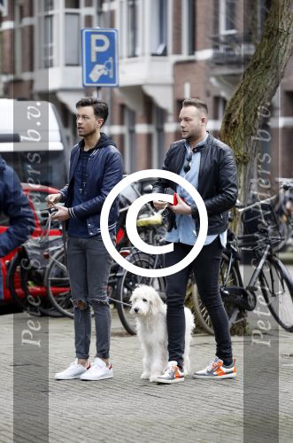 Amsterdam 6 februari 2017 
Raoul v d Heijden (ex gordon)  met een vriend op de cornelis schuytstraat