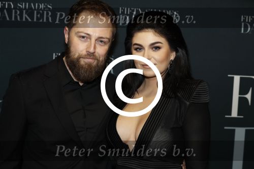 Amsterdam 7 februari 2017
Premiere fifty shades darker in Tuschinski. Roxeannne Hazes met haar nieuwe vriend Erik Zwennes