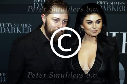 Amsterdam 7 februari 2017
Premiere fifty shades darker in Tuschinski. Roxeannne Hazes met haar nieuwe vriend Erik Zwennes